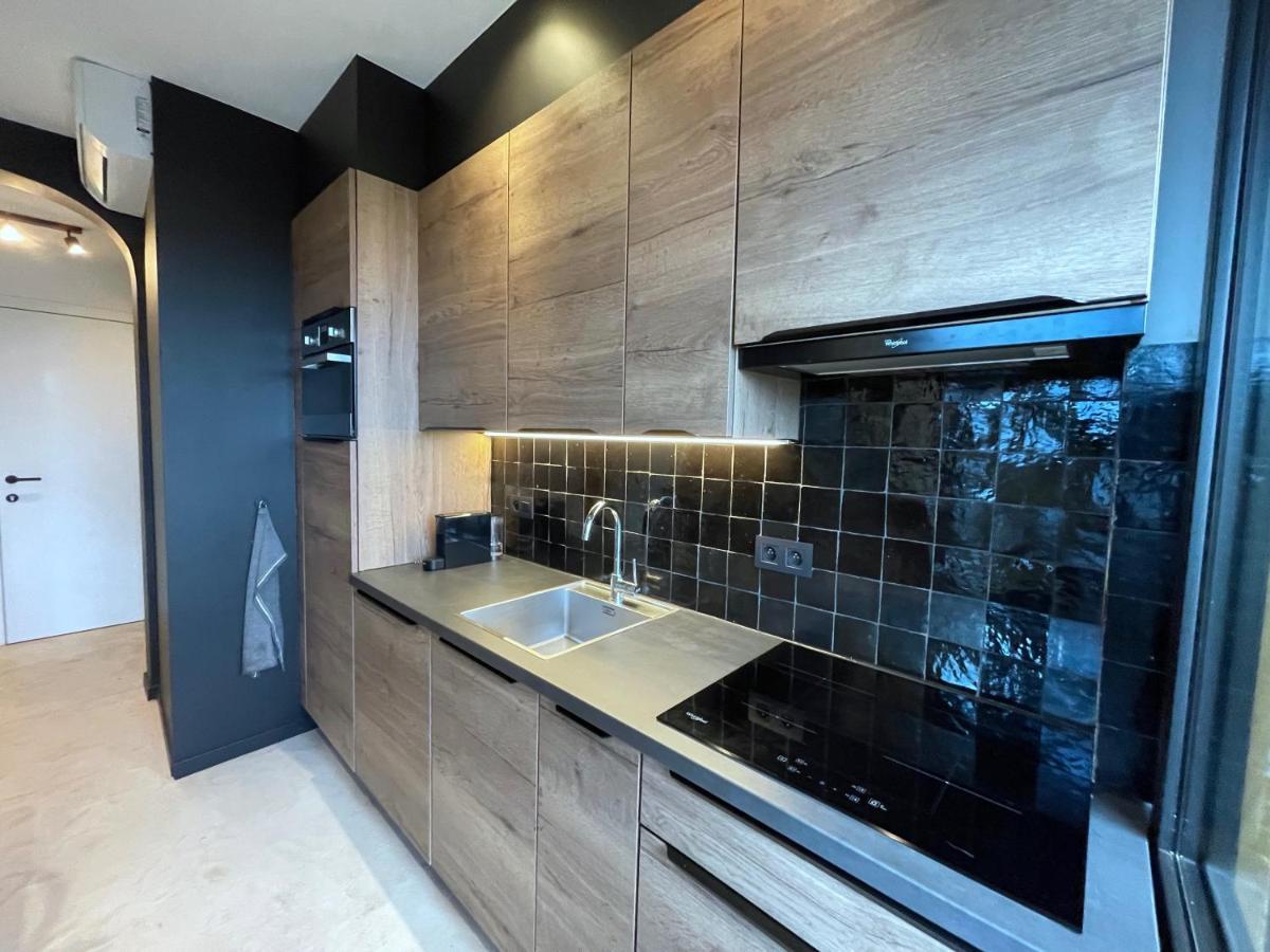 3 Room Luxury Design Apartment With Airconditioning, Close To Gent St-Pieters Station Extérieur photo