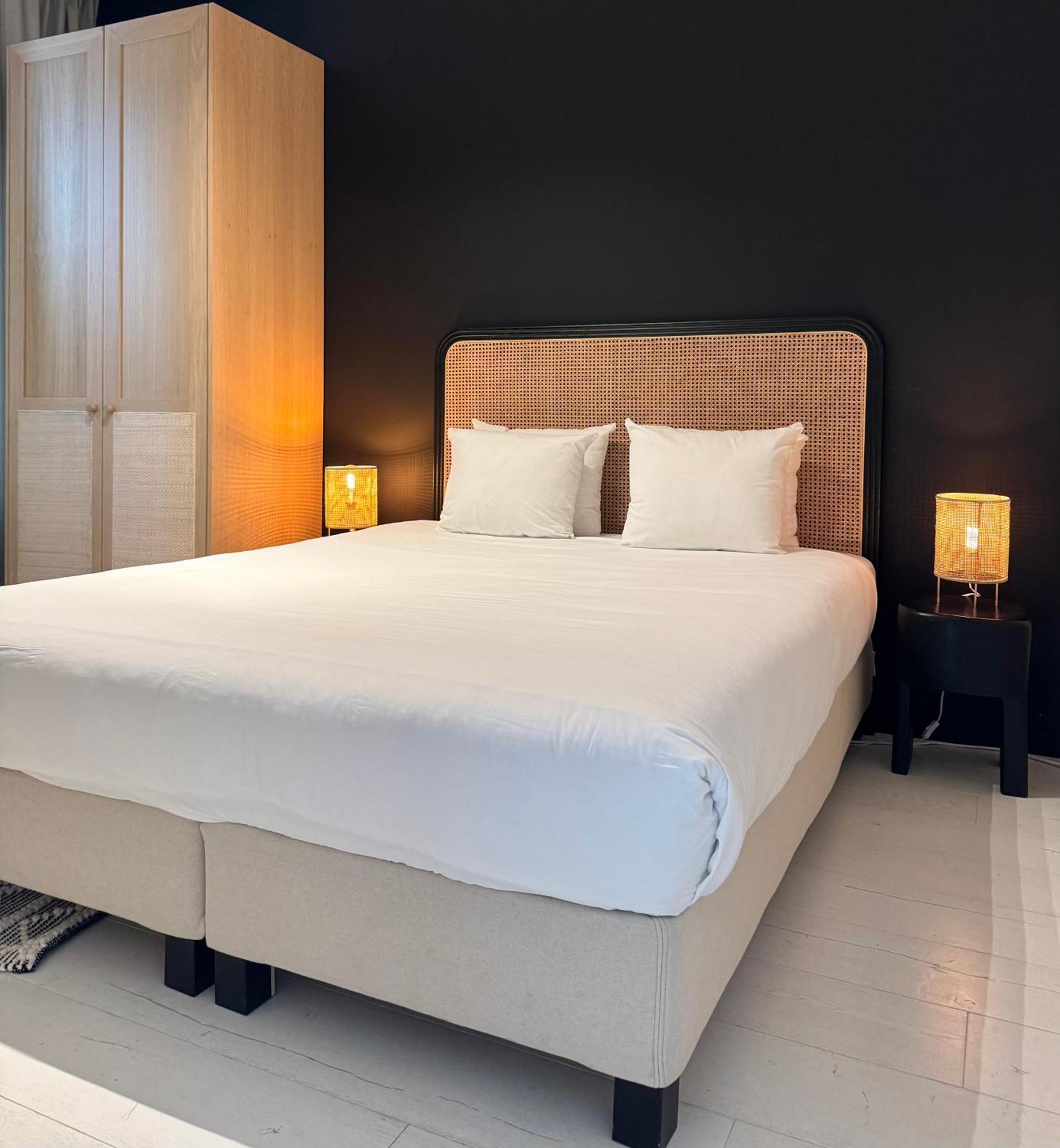 3 Room Luxury Design Apartment With Airconditioning, Close To Gent St-Pieters Station Extérieur photo